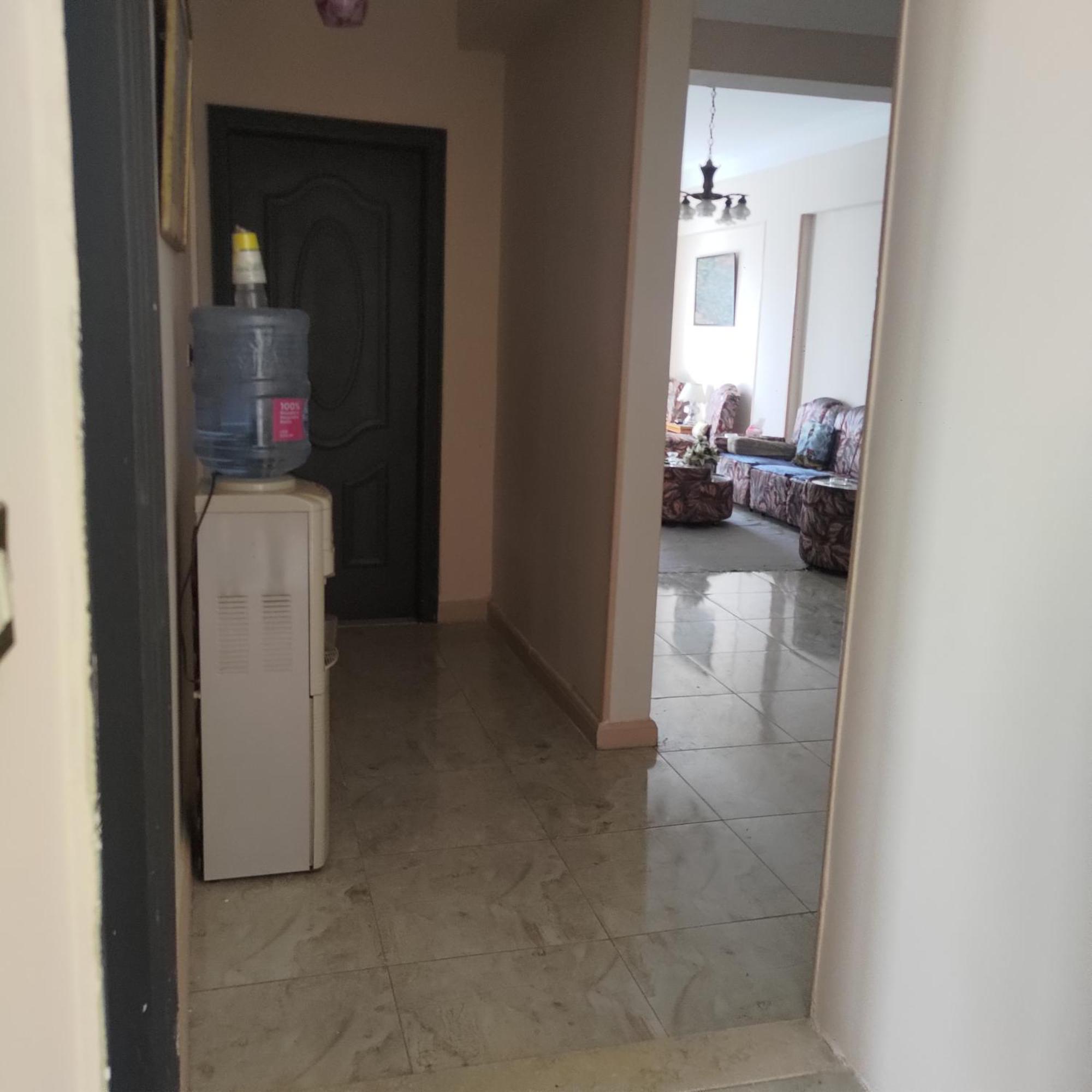 Gem Budget With Ac And Smart Tv, 12minutes From The Airport Please Only Book Through We Can't Offer Outside The App, Please Contact Us Via Phone Number Provided After Confirming Your Booking, So We Check In, Thanks Pensión *